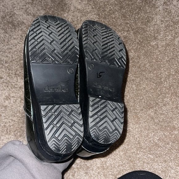 Dansko Black Gold Scribble Clogs Mules - size 39 - Picture 6 of 7